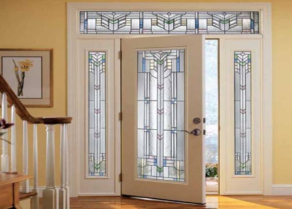 Входная группа с витражом в Лобне