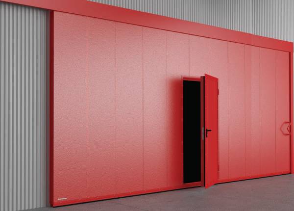 Металлическая дверь на складе в Лобне