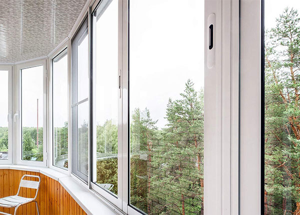 Остекление лоджии алюминиевым профилем в Лобне